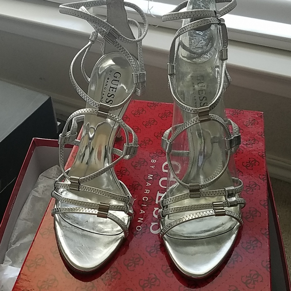 Women strappy heels